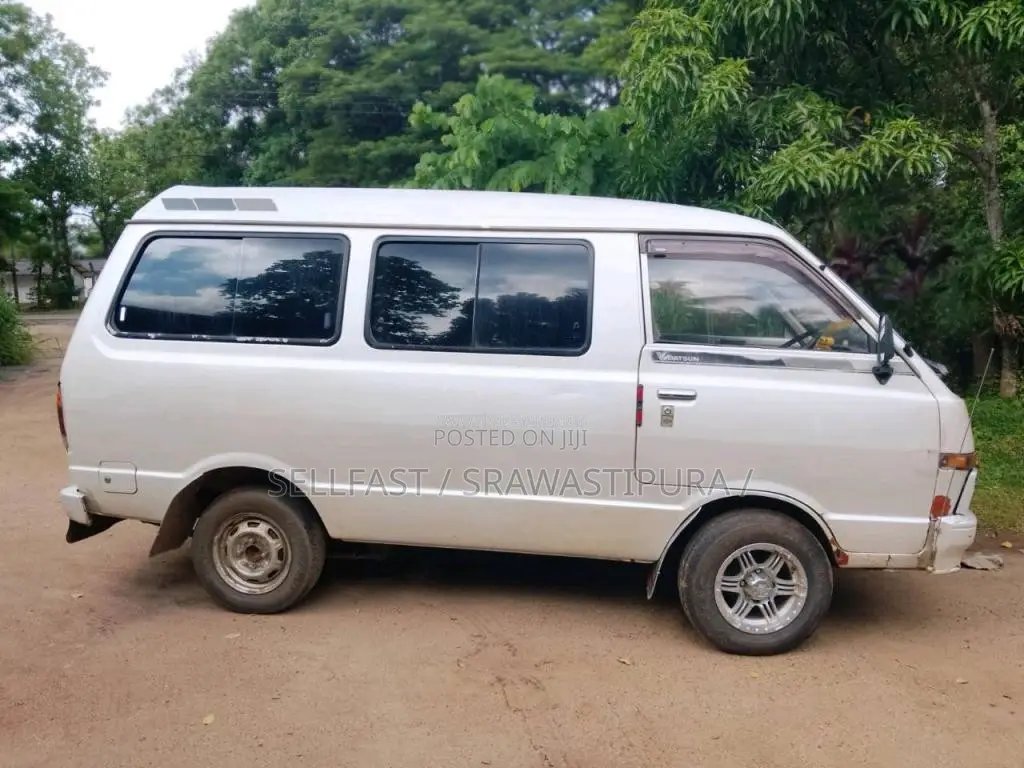 Nissan Vanette 1983 Van (Used)