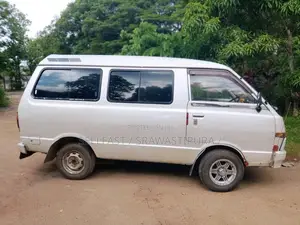 Nissan Vanette 1983 Van (Used)