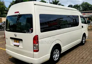 Toyota KDH 22 2020 Van (Used)
