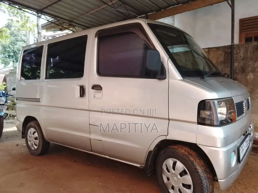 Nissan Clipper 2011 Van (Used)