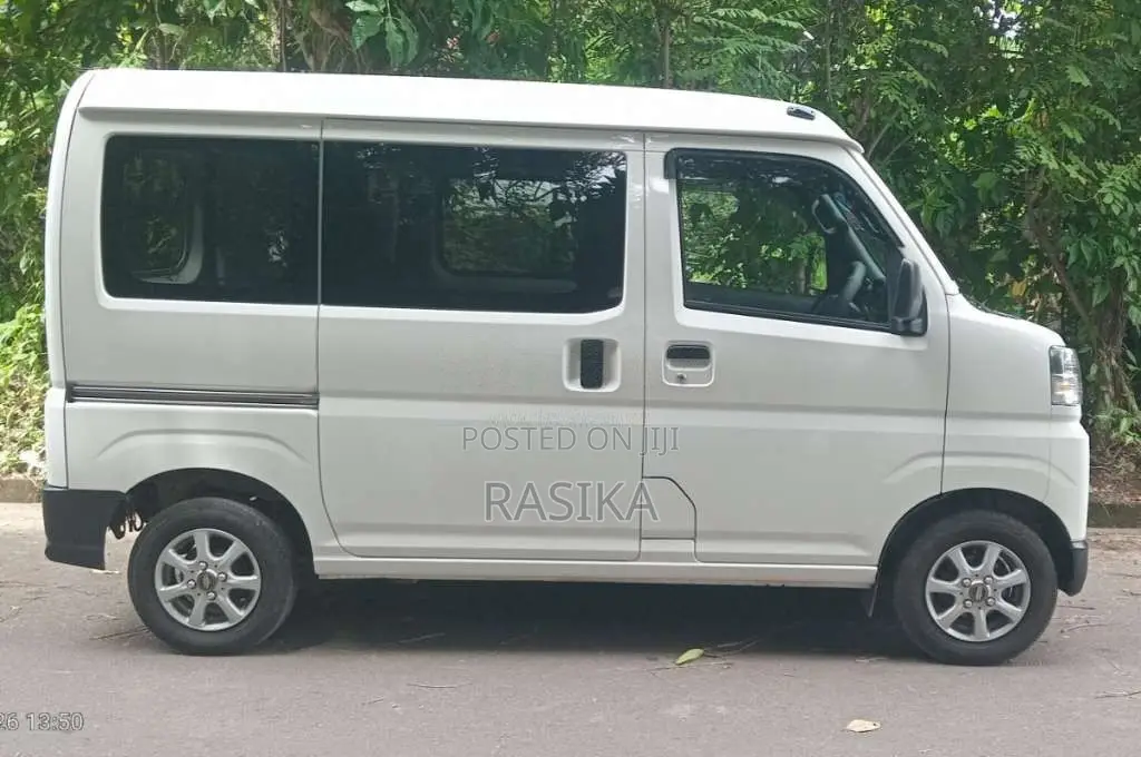 Daihatsu Hijet 2024 Van (Used)