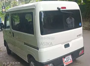 Daihatsu Hijet 2024 Van (Used)
