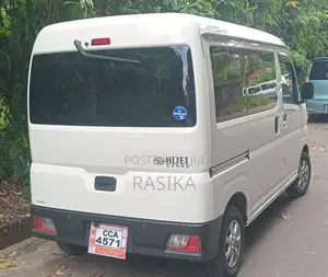 Daihatsu Hijet 2024 Van (Used)