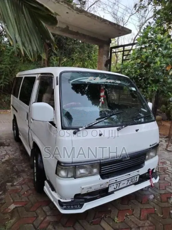 Nissan Caravan 1998 Van (Used)