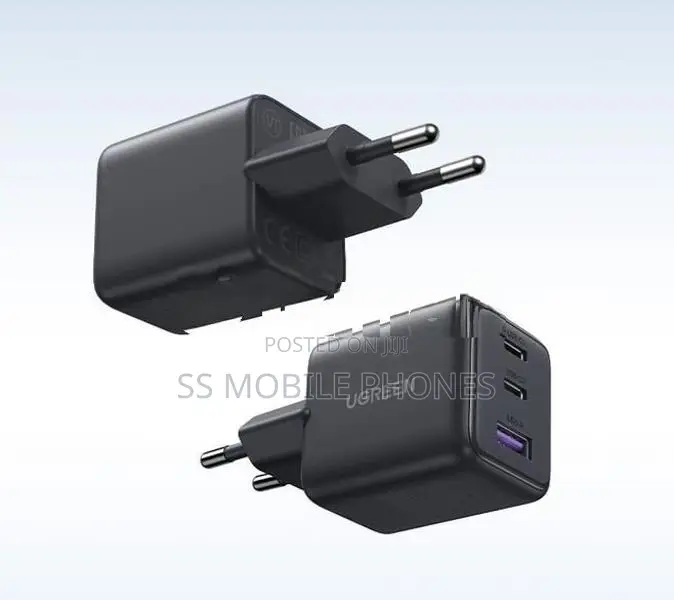 Ugreen 30W Super Fast Charger