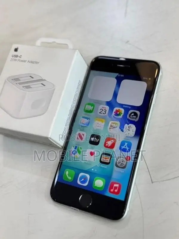 Apple iPhone SE 2 128GB (Used)