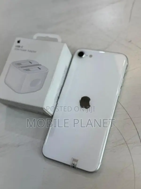 Apple iPhone SE 2 128GB (Used)
