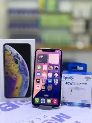 Apple iPhone X 64GB (Used)