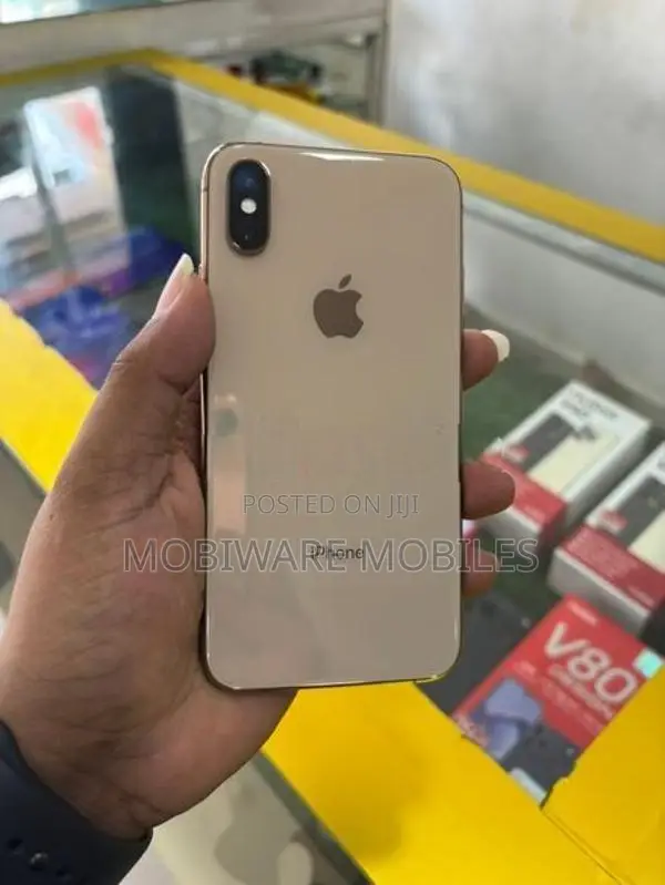 Apple iPhone XS 256GB. (Used)