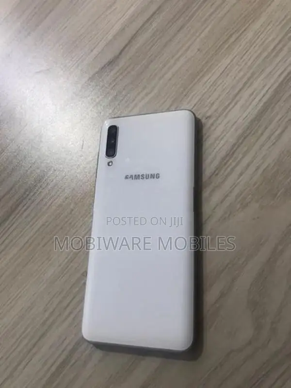 Samsung Galaxy A70 6GB 128GB (Used)