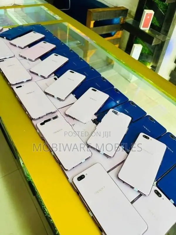 Oppo A3s 6GB 128GB (Used)