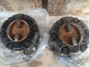Freewheel hub manual set - Toyota LandcruiserLJ70/78/79 models for SUV