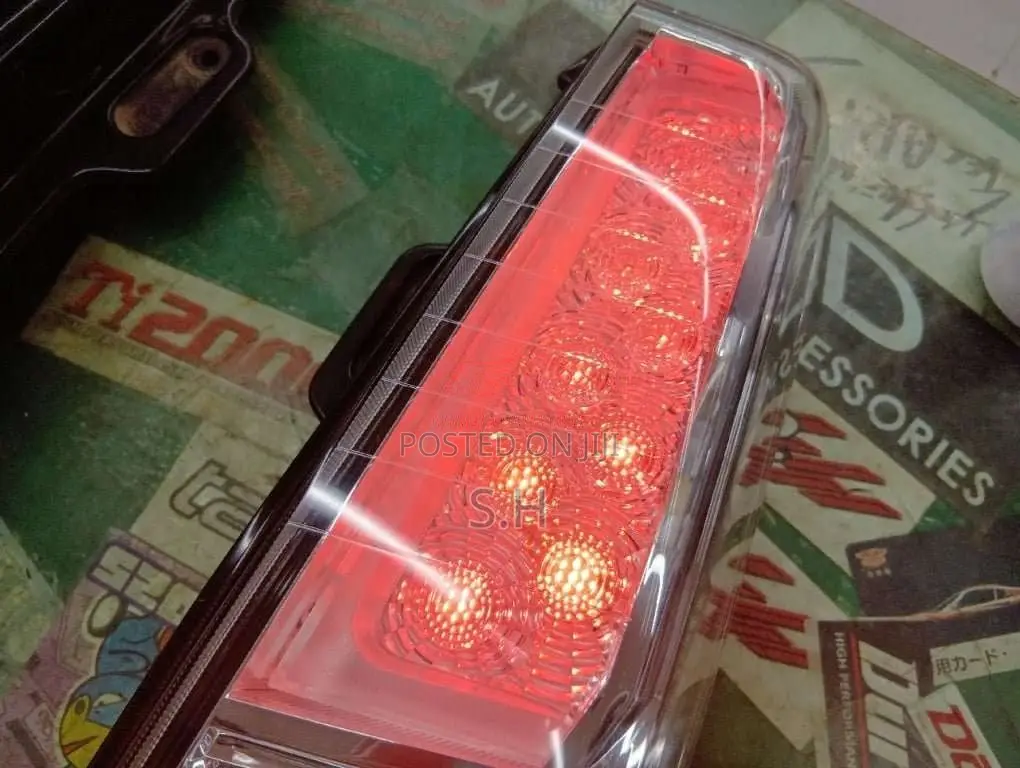 Genuine Japan Used Suzuki WagonR MH44s Stingray Tail Lamps - FOR SALE.