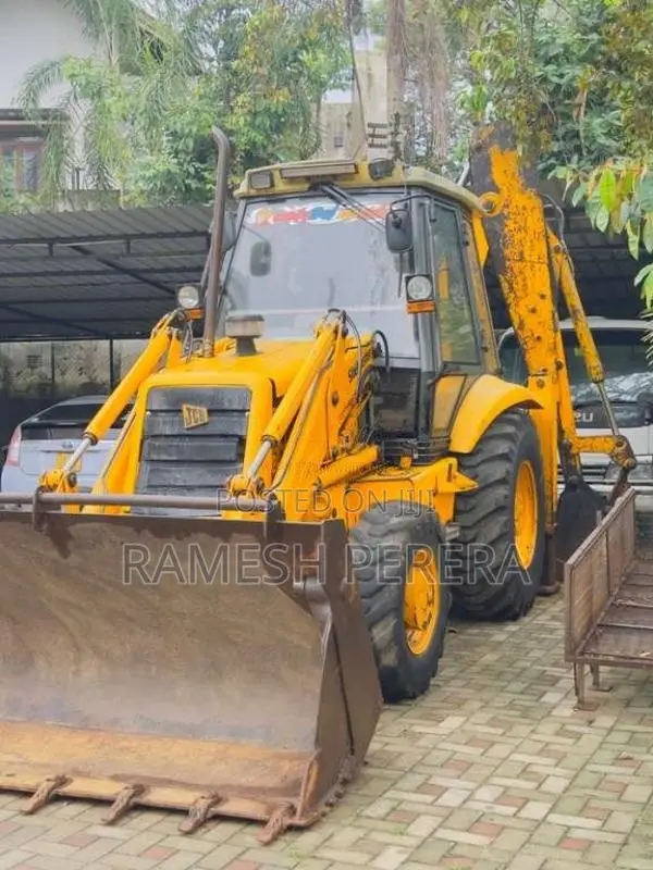 JCB 3CX 1996 Heavy-Duty (Used)