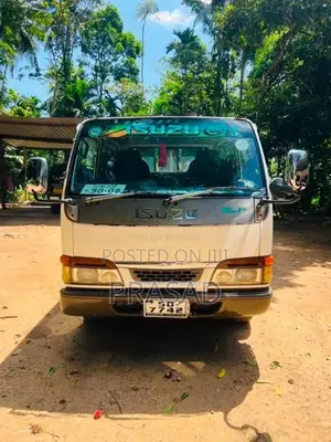 Isuzu Crewcab 1988 Crew Cab (Used)