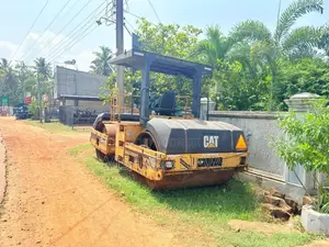 CAT CAT 2005 Heavy-Duty (Used)
