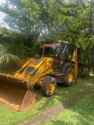 JCB 3CX Jcb 2006 Heavy-Duty (Used)