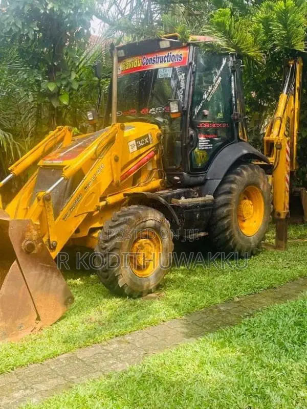 JCB 3CX Jcb 2006 Heavy-Duty (Used)
