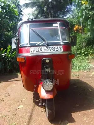 Bajaj RE 2 Stroke 2002 Three Wheel (Used)