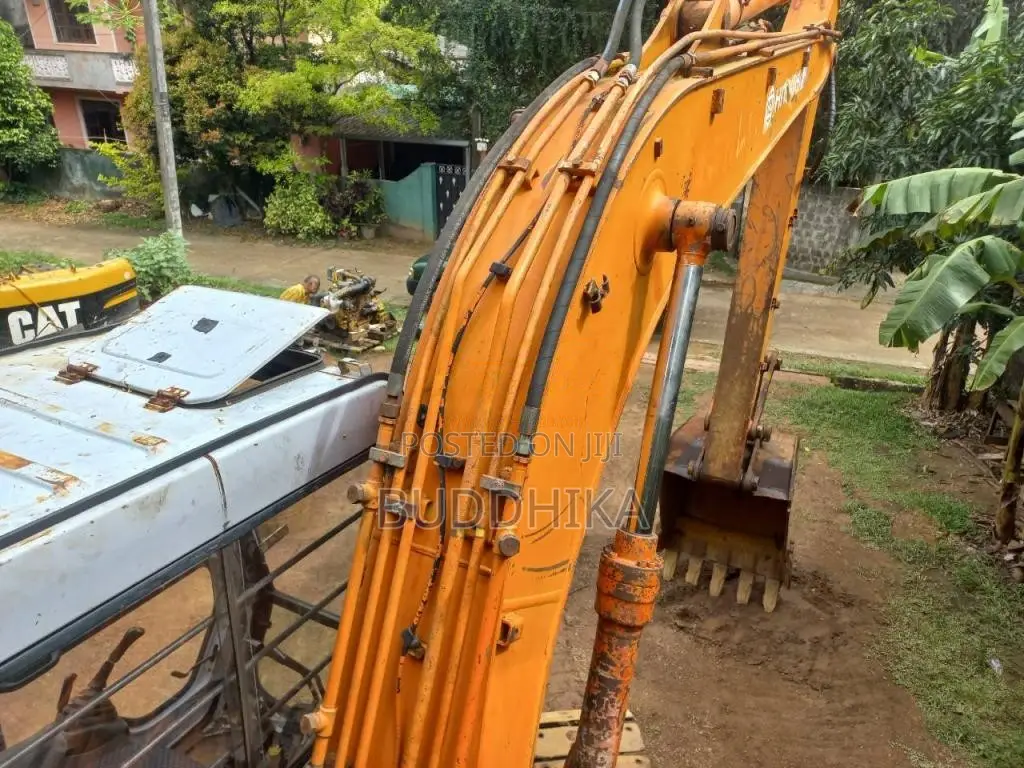 Hitachi 120-2 LANY 2000 Heavy-Duty (Used)