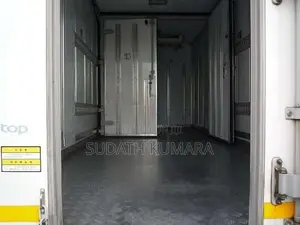 Isuzu ELF Freezer Truck 2018 Lorry Unregistered (Recondition)