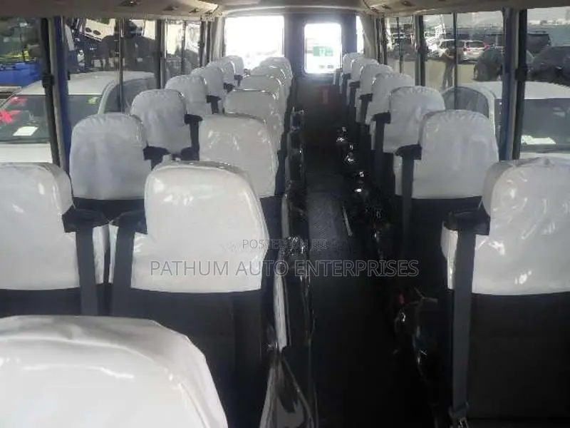 Mitsubishi Rosa 2022 Bus Unregistered (Recondition)