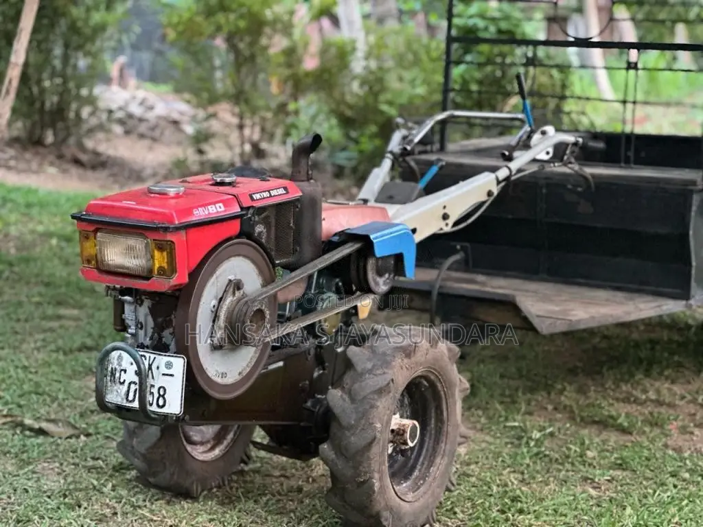 Kubota Kubota 2012 Tractor (Used)