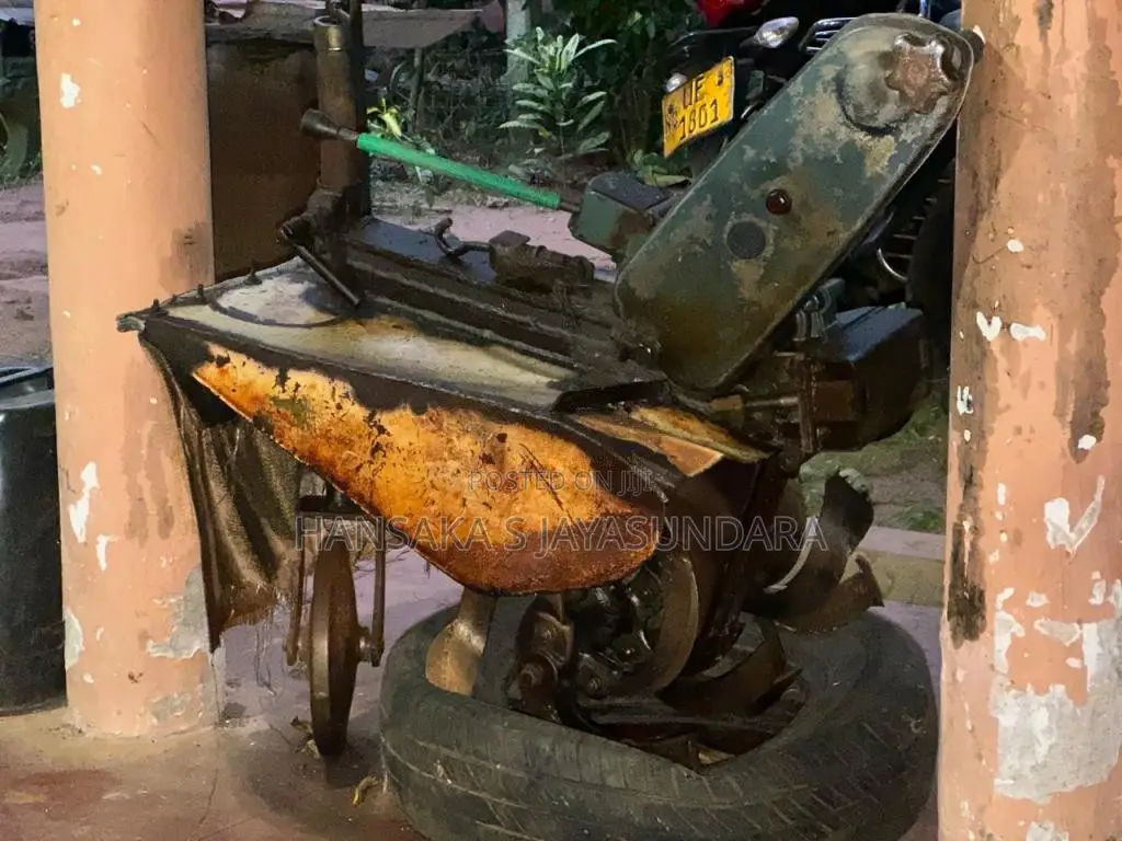 Kubota Kubota 2012 Tractor (Used)