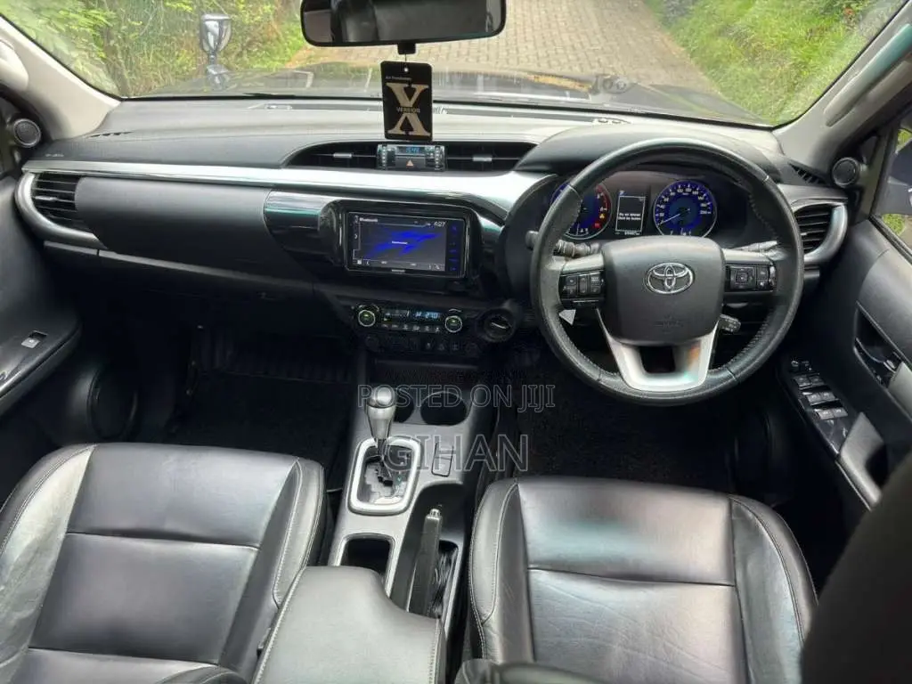 Toyota Hilux V Grade 2020 Pickup (Used)