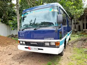 Toyota Coaster 1986 Bus (Used)