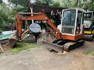 Mitsubishi MSO 35 2015 Heavy-Duty (Used)