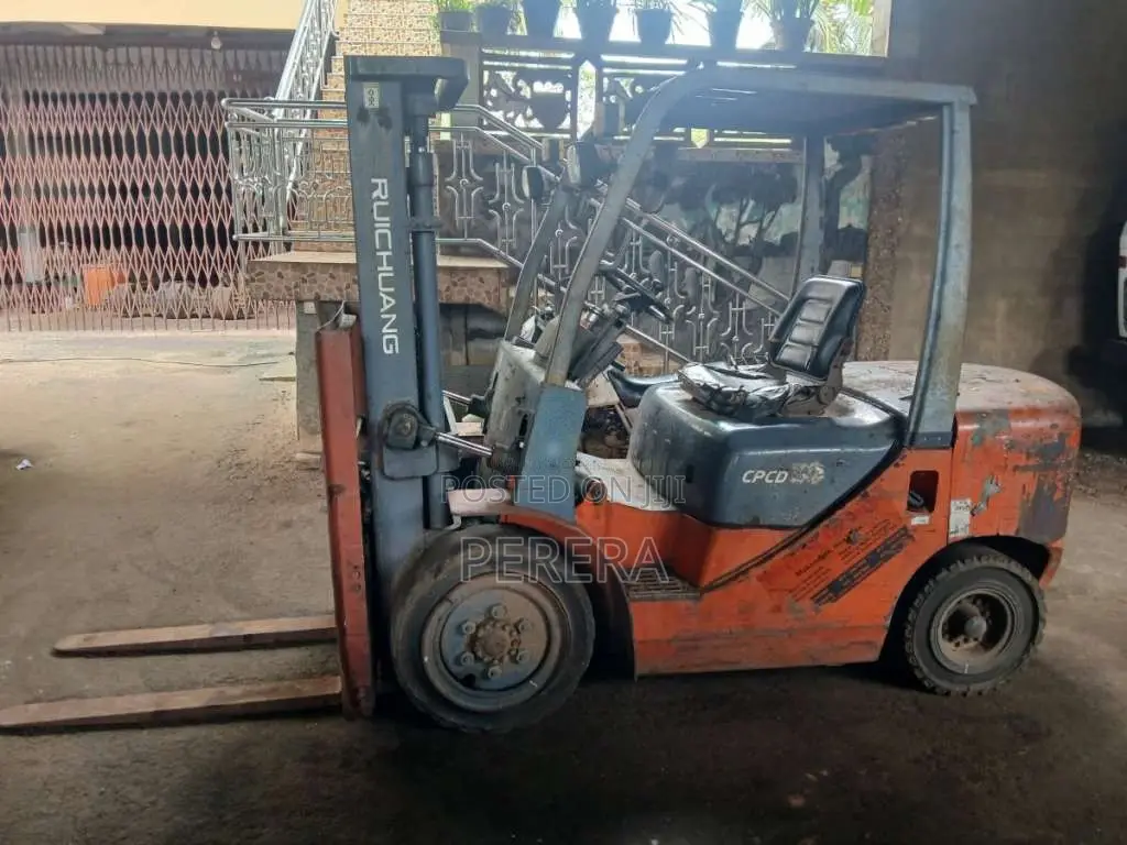 Other 3 Ton Forklift 2014 Heavy-Duty (Used)