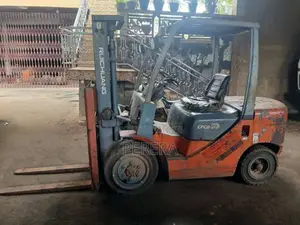 Other 3 Ton Forklift 2014 Heavy-Duty (Used)