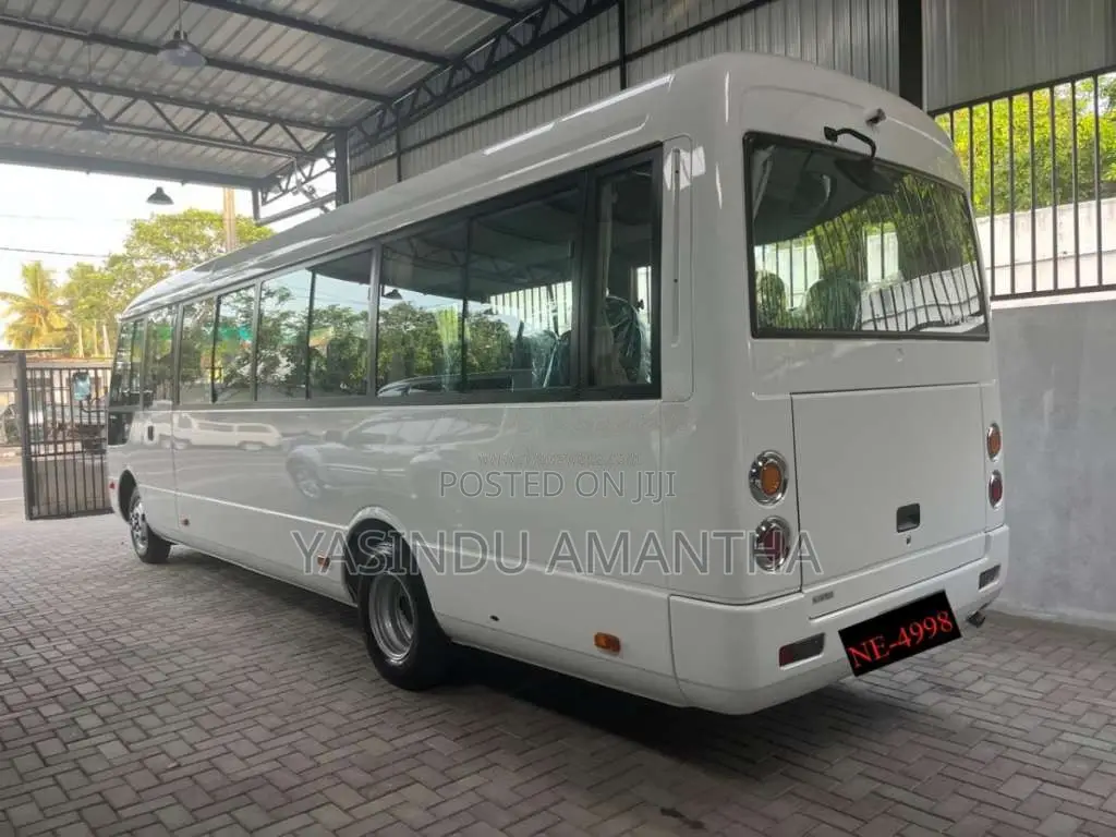 Mitsubishi Fuso Rosa 2025 Bus (Used)