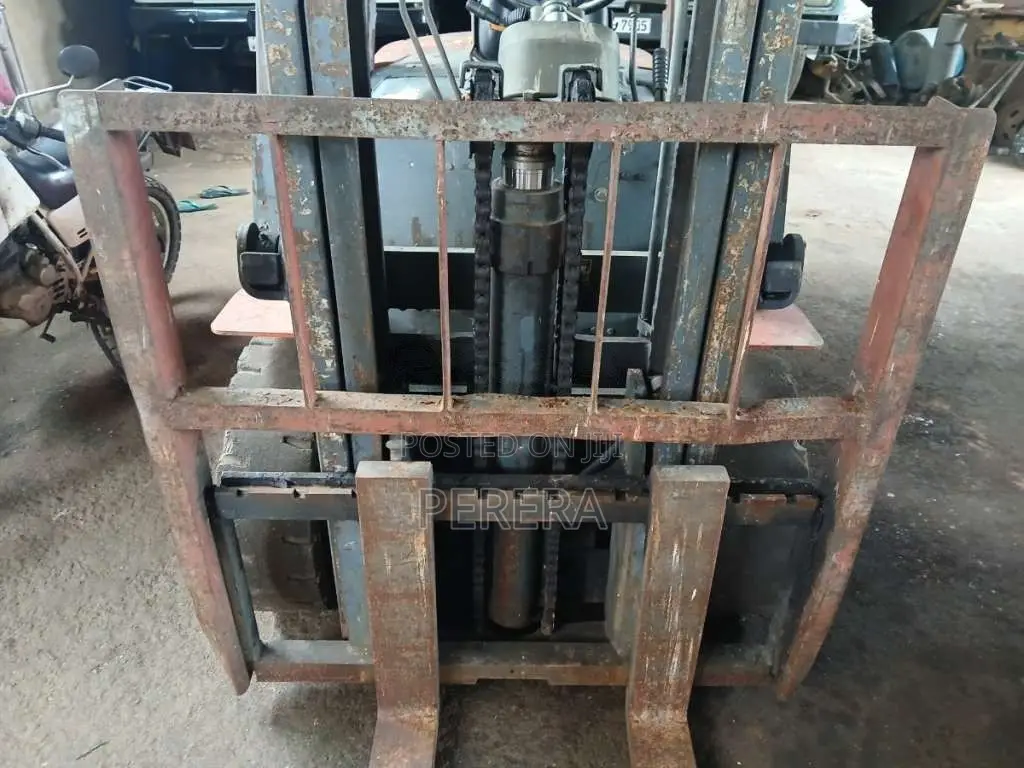 Other 3 Ton Forklift 2014 Heavy-Duty (Used)