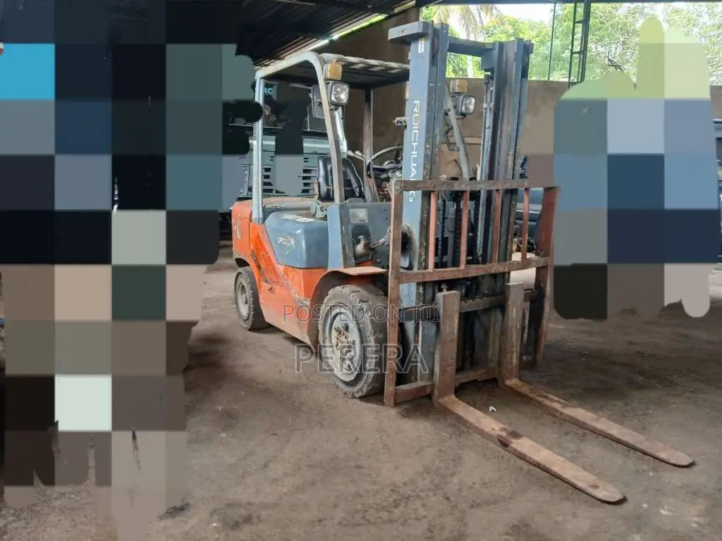 Other 3 Ton Forklift 2014 Heavy-Duty (Used)
