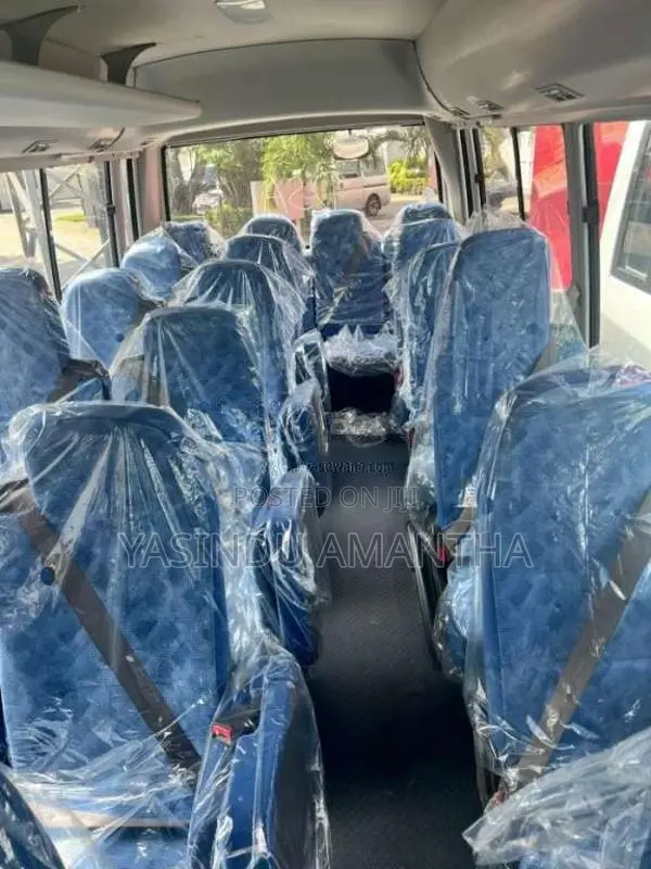 Mitsubishi Fuso Rosa 2025 Bus (Used)