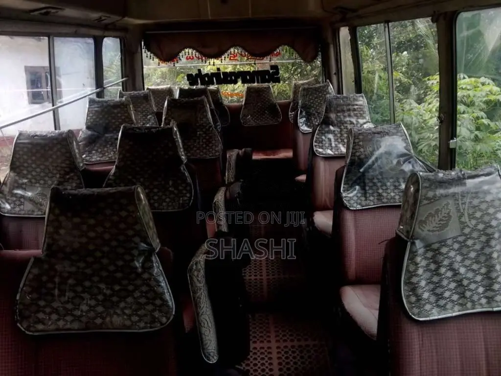 Toyota COASTER 1988 Bus (Used)