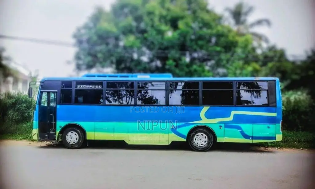 Tata Starbus 2012 Bus (Used)
