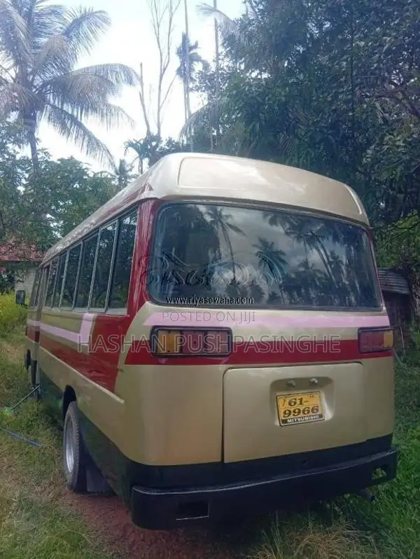 Mitsubishi Rosa 1984 Bus (Used)