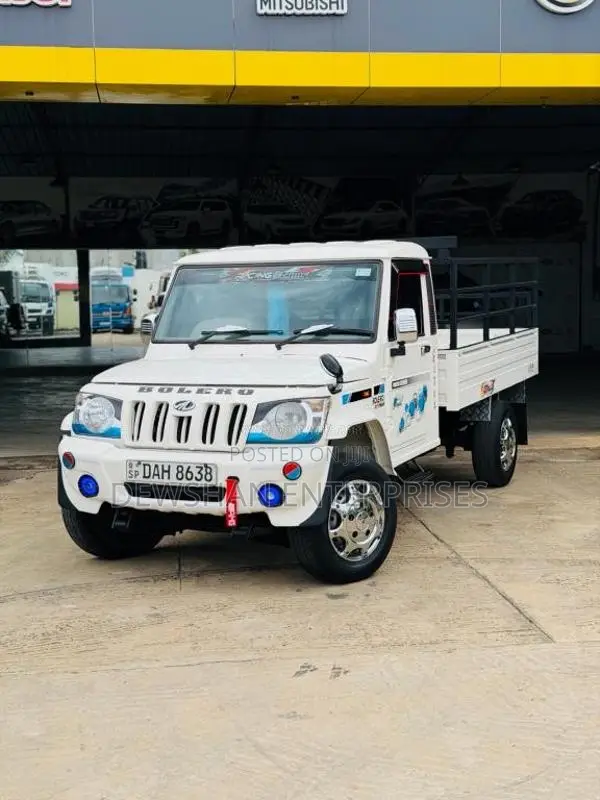 Mitsubishi Bolero 2022 Pickup (Used)