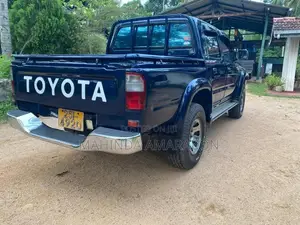Toyota 166 1998 Pickup (Used)