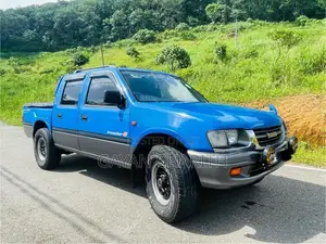 Isuzu Double Cab 4WD 1998 Pickup (Used)