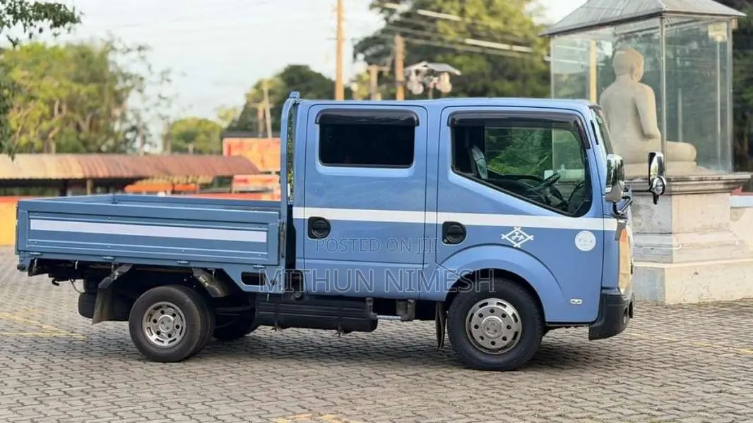Nissan Atlas Crewcab 2004 Crew Cab (Used)