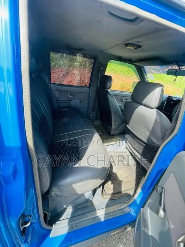 Isuzu Double Cab 4WD 1998 Pickup (Used)