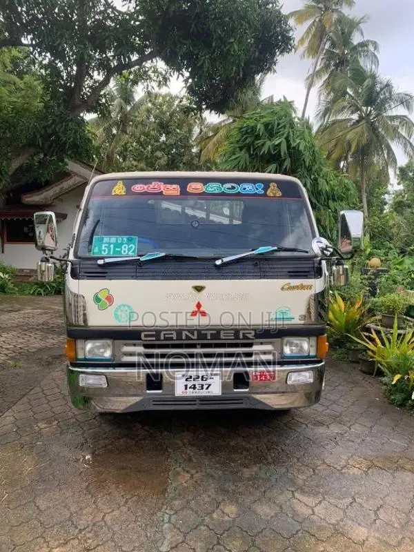 Mitsubishi Canter 1999 Lorry (Used)