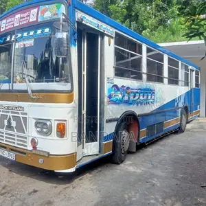 Ashok-Leyland Viking 2006 Bus (Used)