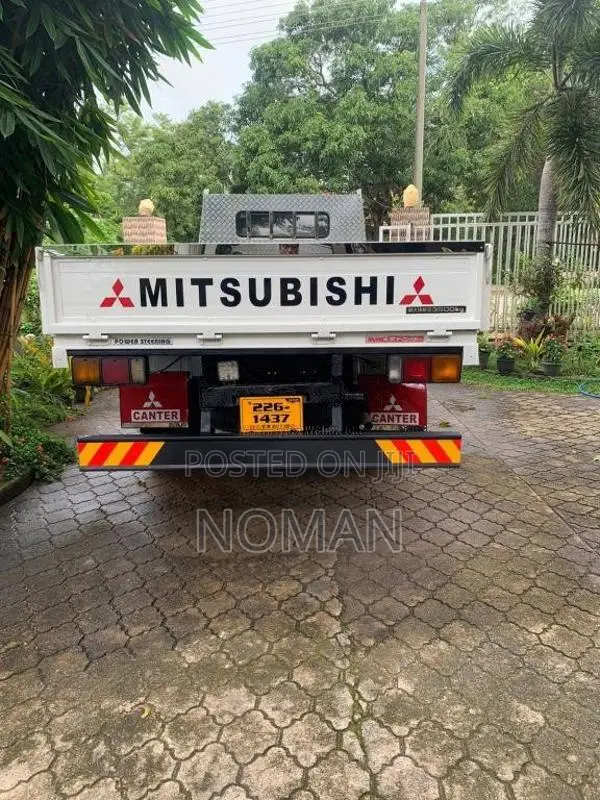 Mitsubishi Canter 1999 Lorry (Used)