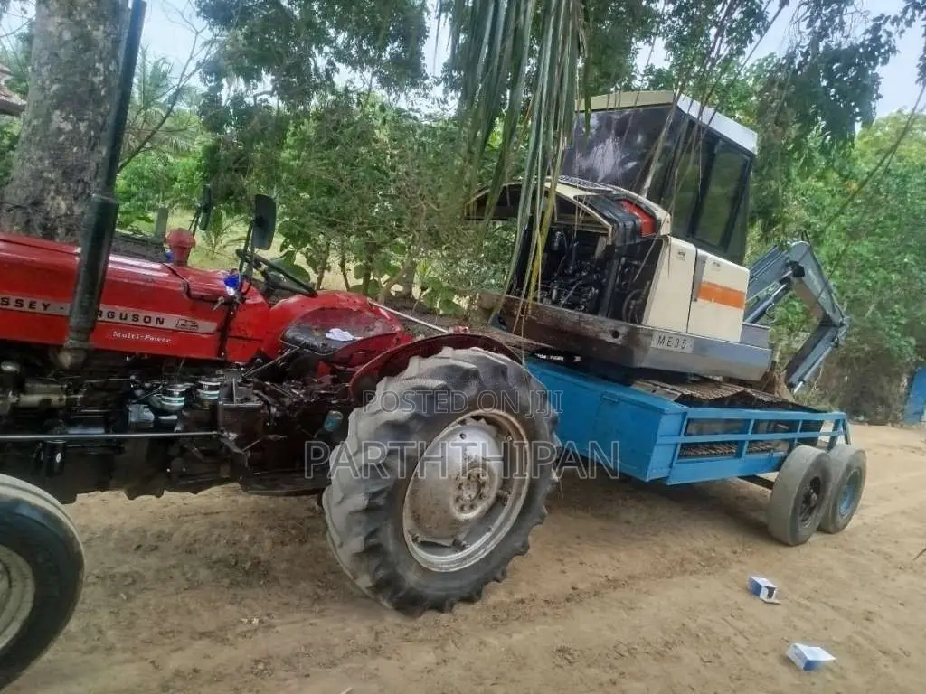 Mitsubishi Mitsubishi 2016 Tractor (Used)