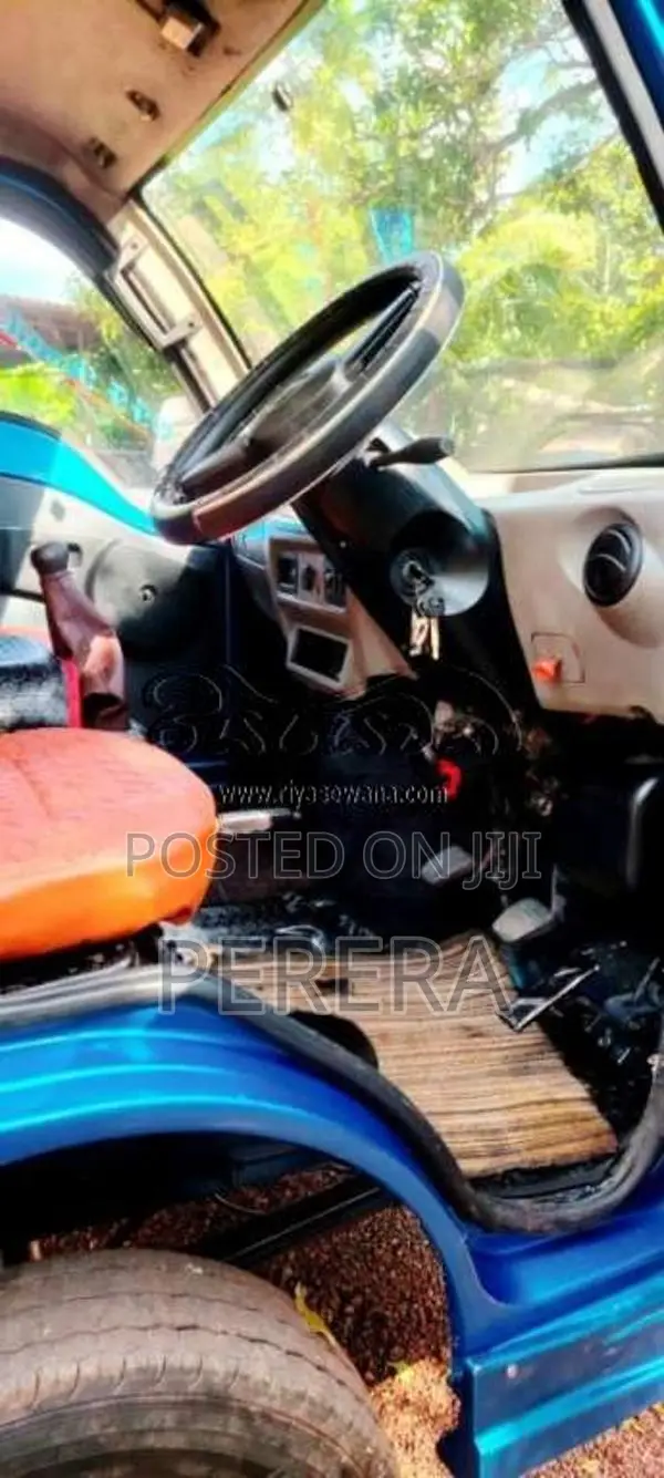 Tata Dimo Batta Ex2 2013 Lorry (Used)
